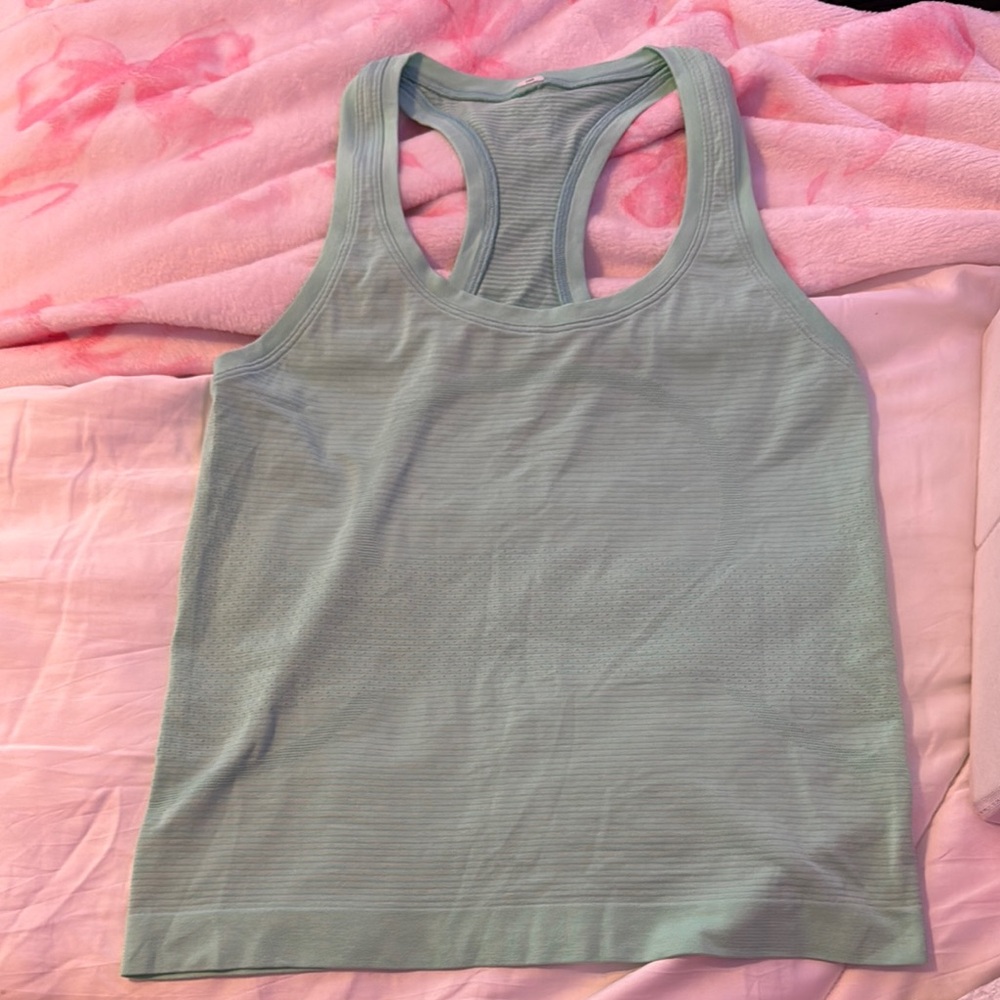 Lululemon Athletica Gray Fitted Sleeveless Tank Top
